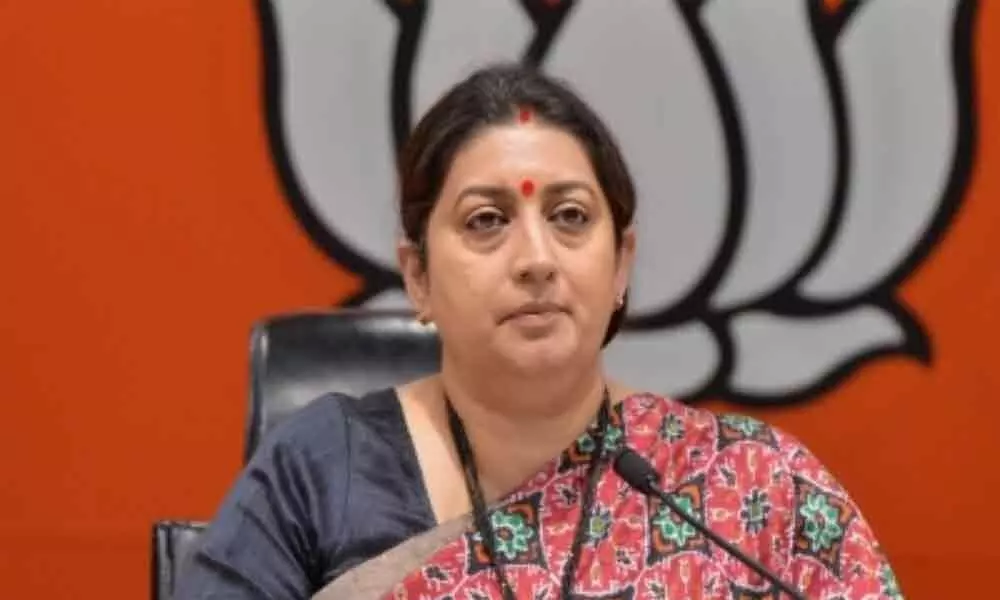 Smriti Irani posts Rasode mein kaun tha spoof, the jokes on Rahul