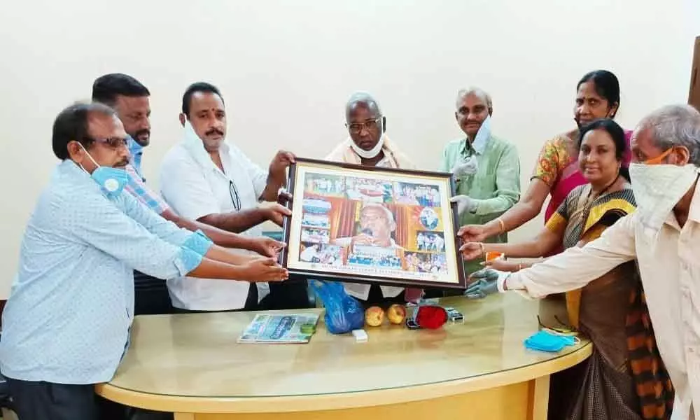 SKPVV Hindu High School Society general secretary G Mallaiah felicitated by teachers on Saturday