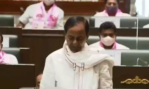 Telangana Assembly pays rich tributes to Pranab Mukherjee
