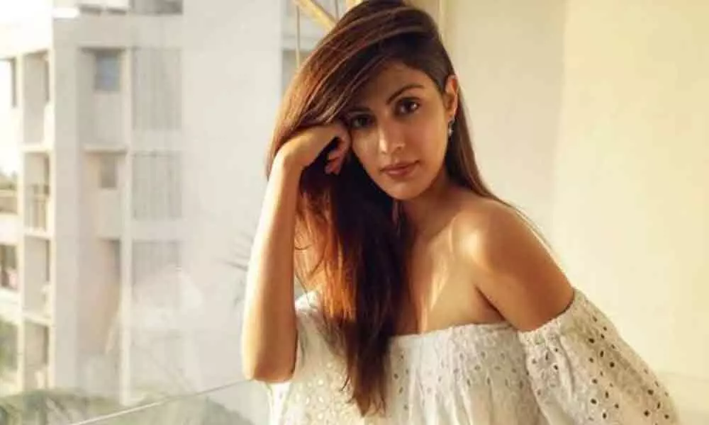 Sushant Singhs Case: Rhea Chakraborty Is Likely To Get Arrested Today And AIIMS Forensic Team Go With Viscera Test