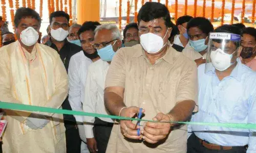 Deputy Chief Minister Dharmana Krishna Das inaugurating irrigation superintendent engineer’s office in Srikakulam on Tuesday