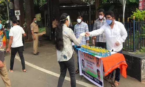 Hyderabad: Telangana NSUI chief held for distributing masks to students at EAMCET exam centre