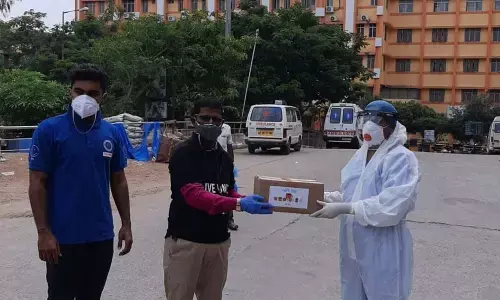 Health care workers receive Gratitude Kits