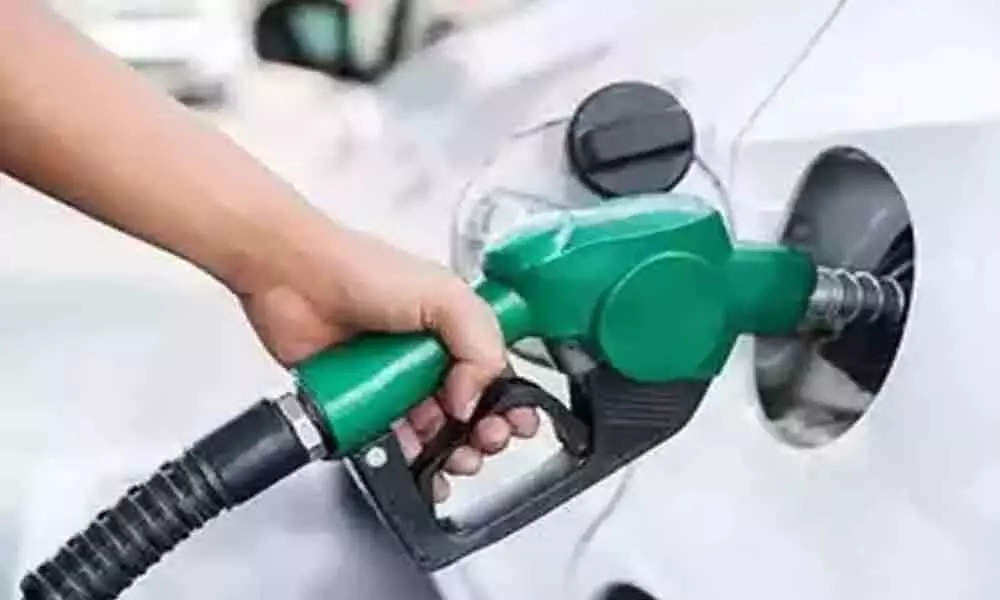 Petrol and diesel prices today remain steady in Hyderabad, Delhi, Chennai, Mumbai on 10 September 2020