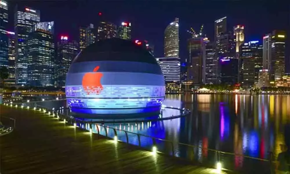 Apple opens its worlds first floating retail store in Singapore