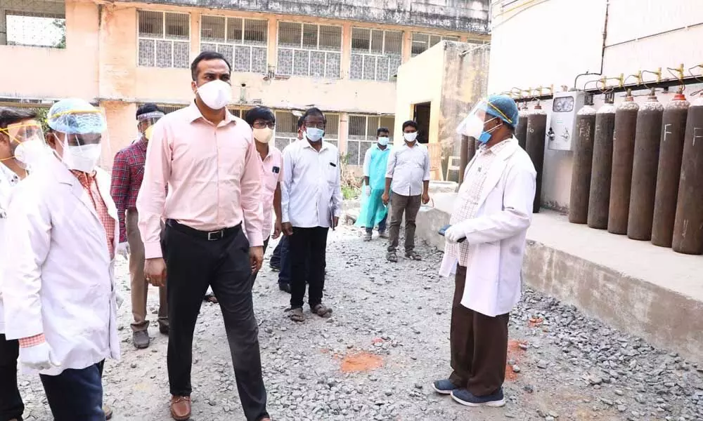 District Collector RV Karnan inspecting setting up of liquid oxygen tank on the premises of Government Hospital in Khammam on Thursday