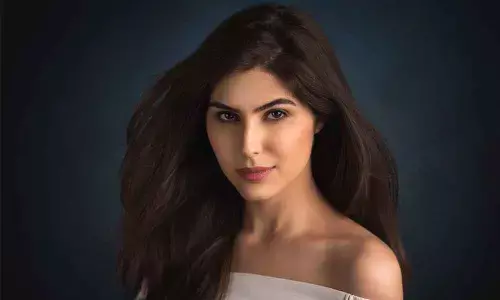 Elnaaz Norouzi home quarantines on return to Mumbai from Germany