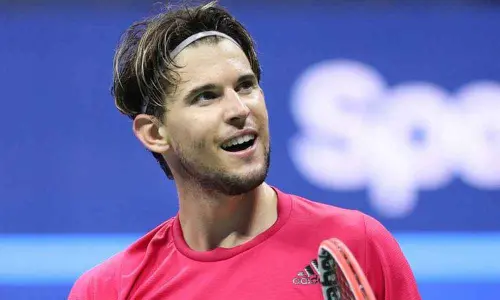 Thiem to face Zverev in final
