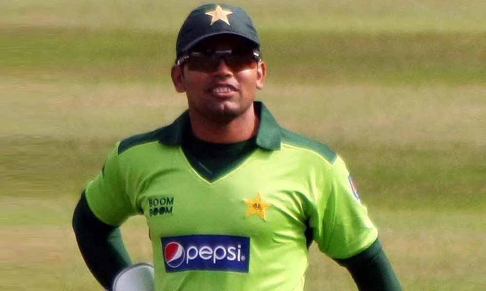 Instead of looking down on Babar, people should motivate him: Akmal