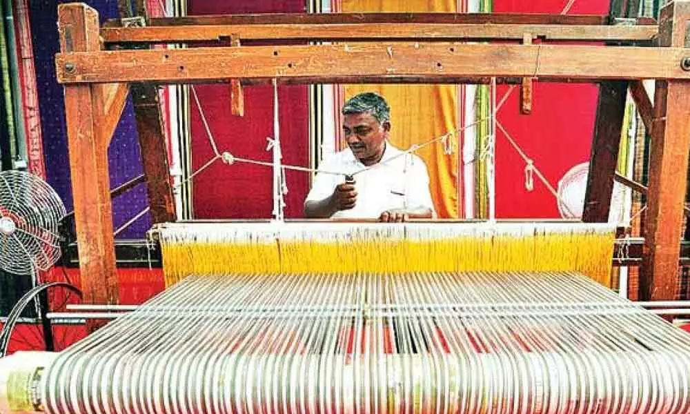 Handloom weavers urge government bailout