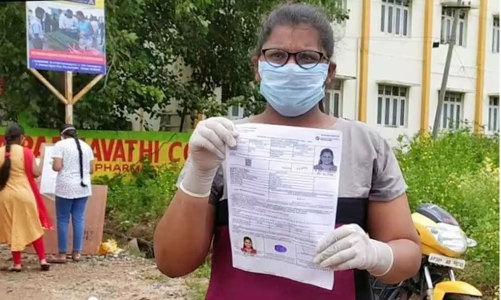 Girl’s ordeal for Coronavirus negative certificate