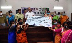 Government whip distributes Rs 65 crores YSR Asara financial aid