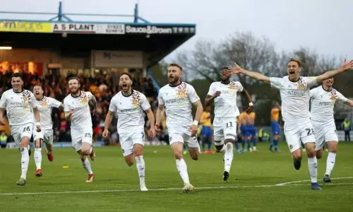 Marseille end nine-year winless run against PSG