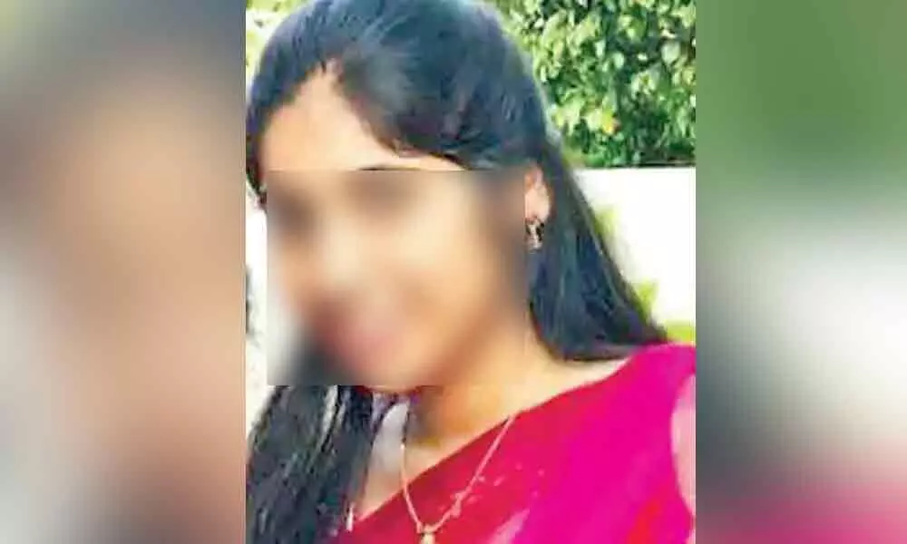 Andhra girl dies after she slips and fell into waterfall in USA