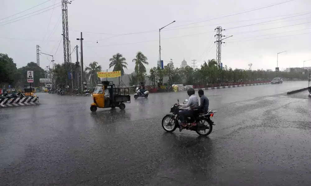 Heavy rains likely in Andhra Pradesh in next two days due to low pressure in Bay of Bengal