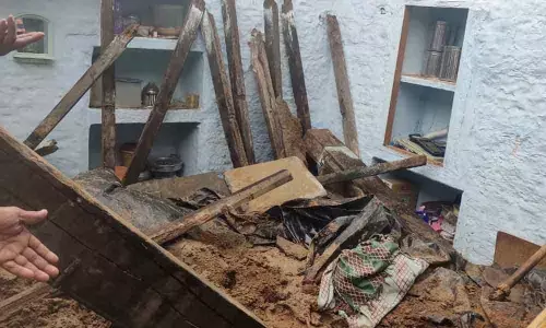 Couple killed after roof of a house collapsed in Kadapa