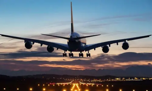 Airlines lose 85% revenue, staff count down 7% in Q1