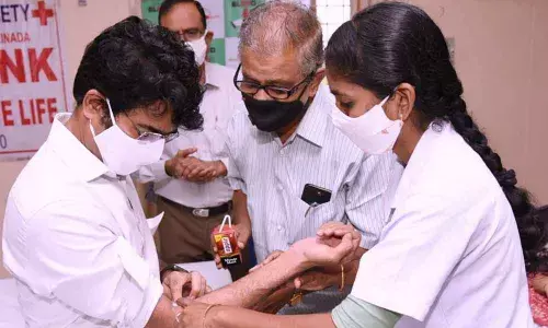 East Godavari District Collector D Muralidhar Reddy donating blood in Kakinada on Wednesday