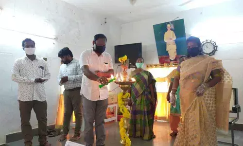 Dr S Sreenivasulu lighting the lamp to mark the inauguration of ‘Importance of Nutrition Diet