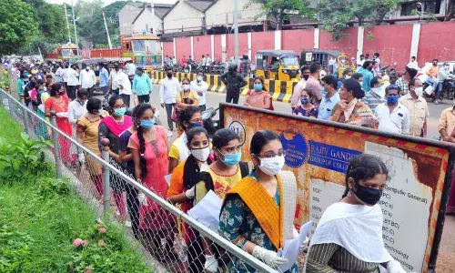 Eamcet candidates going into exam centre at Rajiv Gandhi College in Rajamahendravaram on Thursday