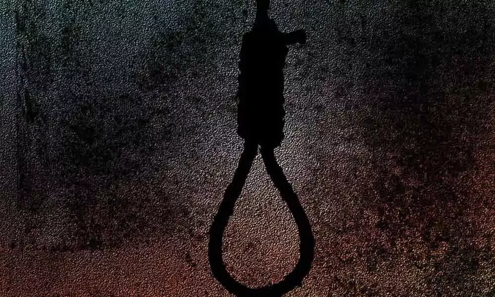 Woman kills daughter, commits suicide in UP district
