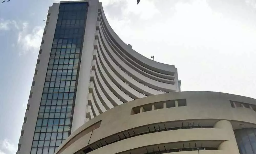 Markets plunge on negative global cues