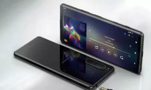 Sony launches Xperia 5 II smartphone with Snapdragon 865 chip