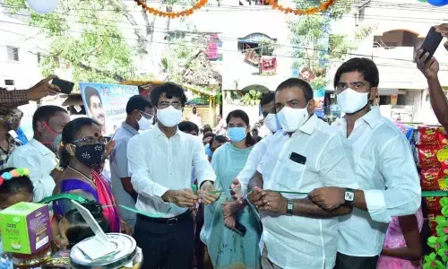 East Godavari District Collector D Muralidhar Reddy and MLA Dwarampudi Chandrasekhar Reddy