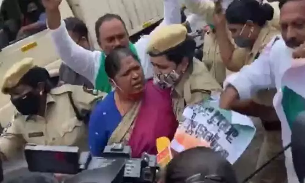 MLA Seethakka held in Hyderabad after protest demanding compensation to flood-hit farmers