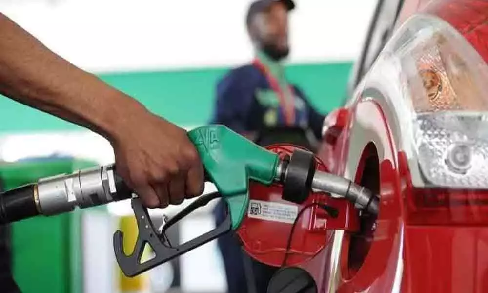 Petrol and diesel prices today in Hyderabad, Delhi, Chennai, Mumbai on 20 September 2020