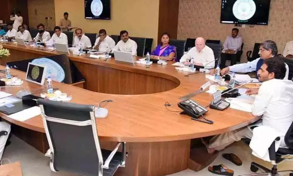 Andhra cabinet to meet on September 25, likely to discuss on economical status of the state