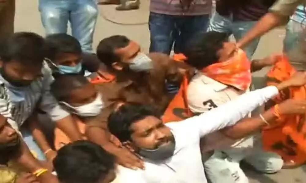 Students detained for protest over Osmania University