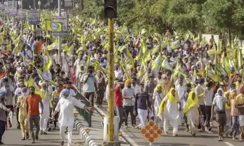 10 trade unions to support nation-wide farmers protest