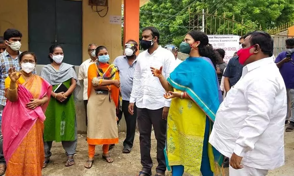 MLA Adireddy Bhavani inspecting Naadu-Nedu works in the municipal school at 45th division in Rajamahendravaram on Tuesday