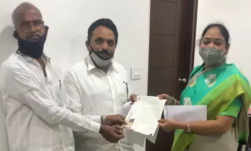 Guntur: Plea to lay road from Ameenabad to Kondaveedu