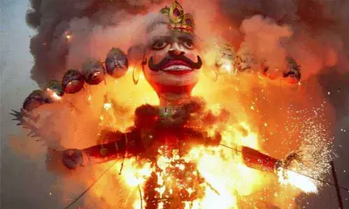 Artisans stare at penury as no buyers for Ravana effigies