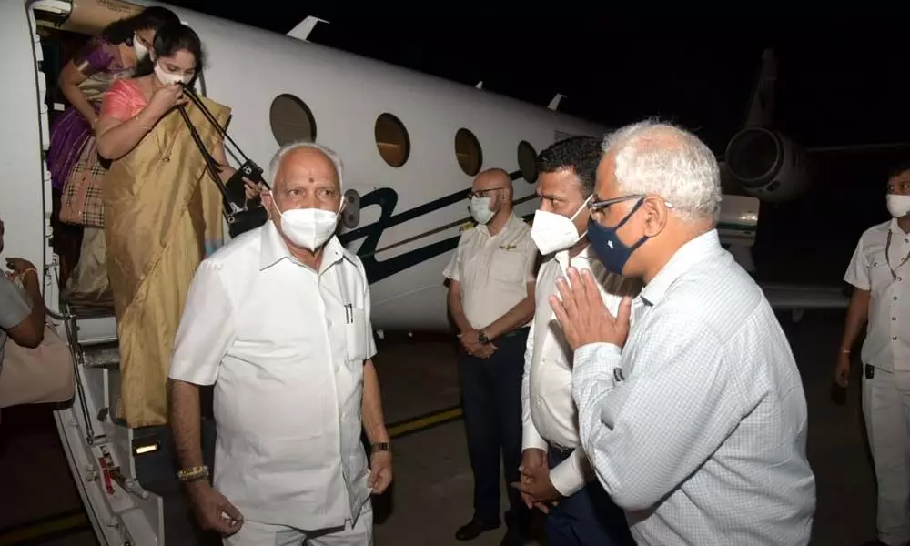 Tirupati: Karnataka CM Yediyurappa received a grand welcome