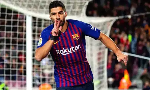 Luis Suarez leaves Barcelona for Atletico Madrid