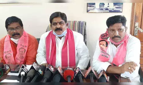 Agriculture Market Committee former chairman T Sammi Reddy speaking to the media at Jammikunta headquarters on Thursday