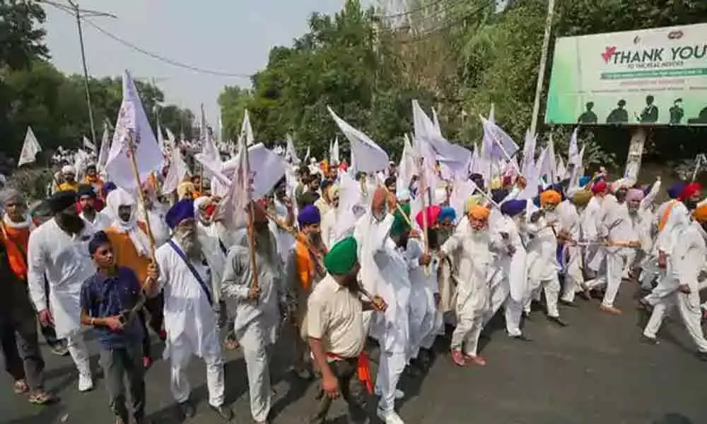 Protests by farmers disrupts life in Punjab, Haryana