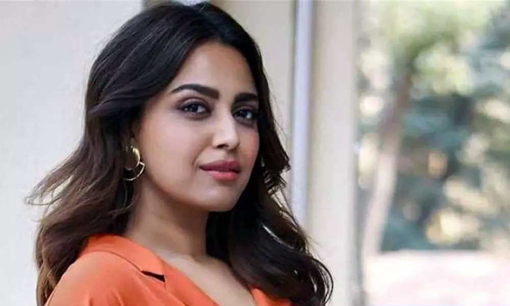 Swara Bhasker shoots in Delhi following Corona guidelines