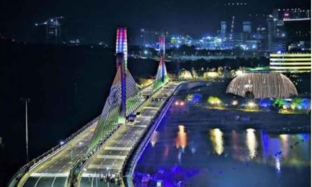 Hyderabad: Thumbs-up to cable bridge