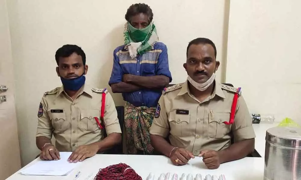 Police arrests Maoist gram committee member