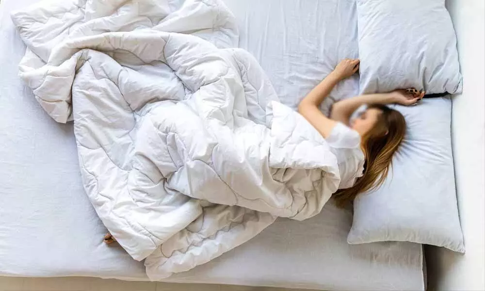 Weighted blankets found to improve sleep of insomnia patients