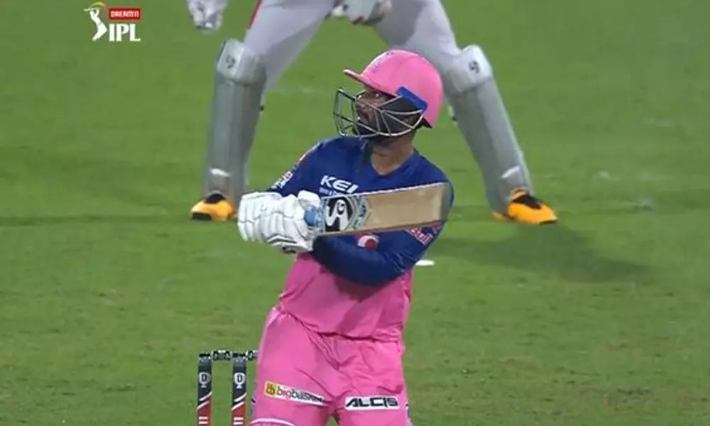 [Watch] IPL 2020: After 17 off 23, Rahul Tewatia smashes 5 sixes in an over to turn tables around vs RR