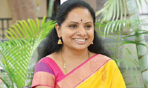 TRS leaders resolve to ensure victory of Kavitha in Council polls