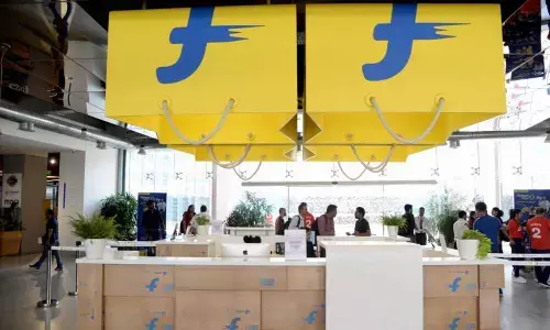 Flipkart partners Bajaj Allianz to offer cyber fraud insurance