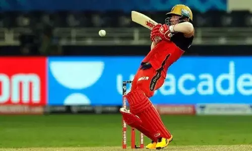 IPL 2020: Tell me one thing he cannot do, RCB spinner Washington Sundar hails star teammate