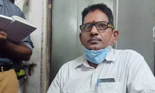 ASI of Gajuwaka police station Suryanarayana trapped by ACB officials