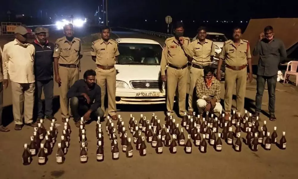 SEB cops seize illegally transported liquor in Kurnool district on Wednesday